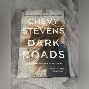 *NEW* CHEVY STEVENS - DARK ROADS Book